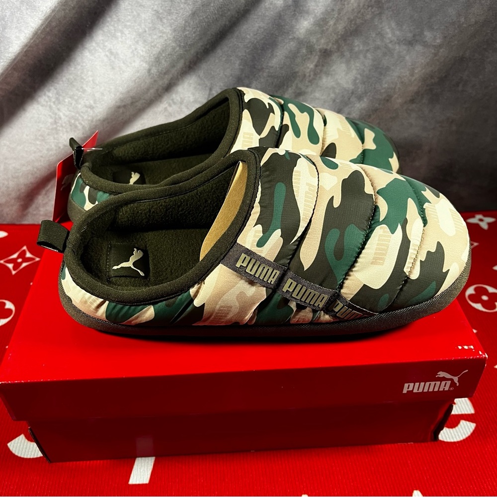 BNWT Puma scuff camouflage slippers size 8 unisex